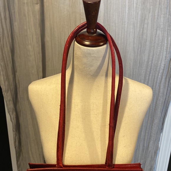 Red Leather Tote Made in Czechoslovakia - Picture 3 of 5